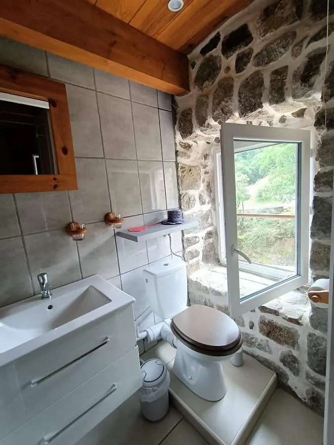 Bed & Breakfast La Myrtilleraie Pereyres