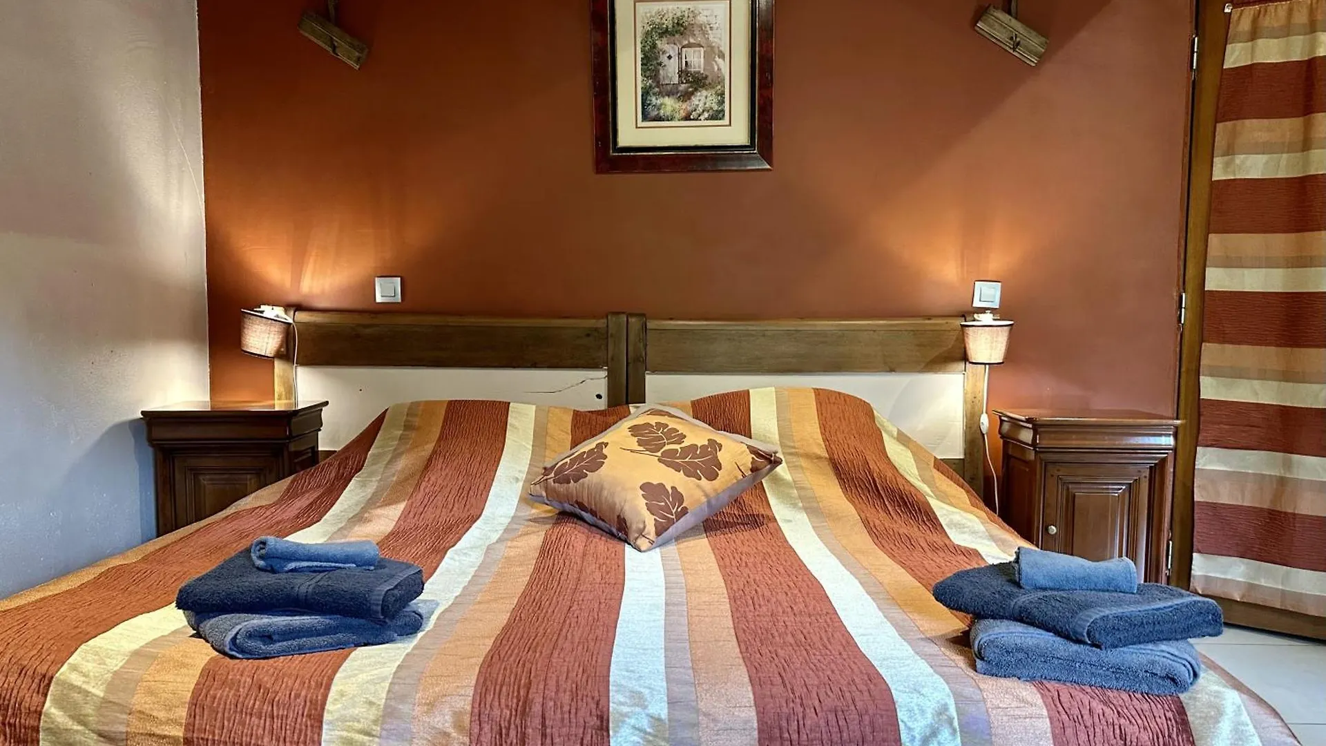 La Myrtilleraie Pereyres Bed & Breakfast